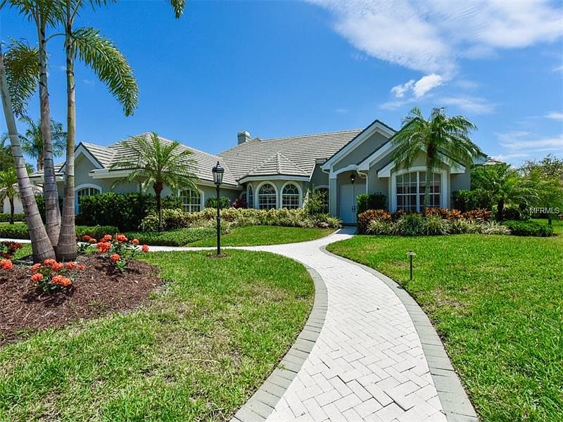 1st image of 402 Autumn Chase Dr