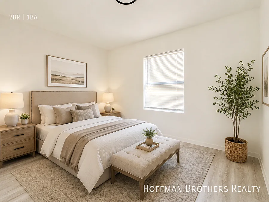 1056 E Rhea St Long Beach, CA 90806 — Photo 3