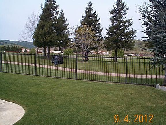 5th image of 1504 Mariposa Way