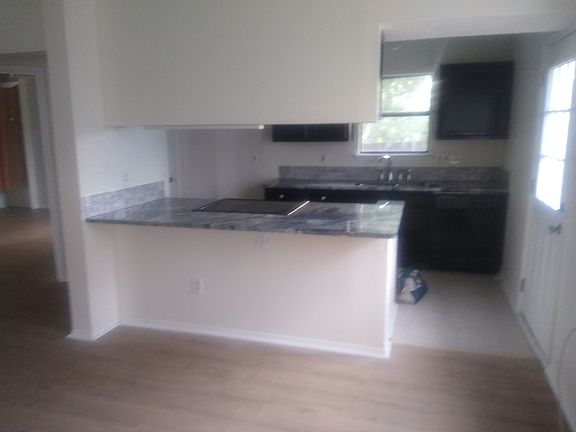 3rd image of 237 N Long Rifle Dr