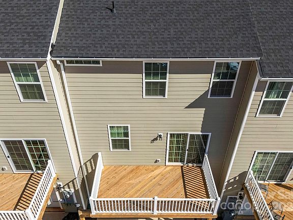 3rd image of 1987 Tupelo Grove Ln