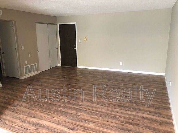 4th image of 5625 S Grand Blvd APT 1C