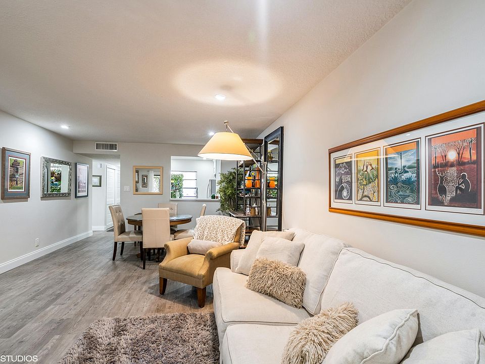 1st image of 132 S Cypress Road #516
