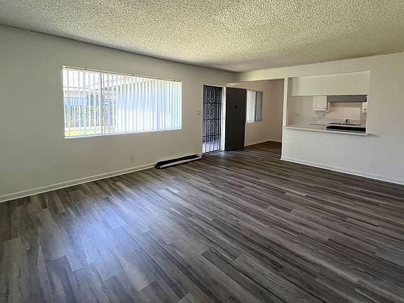 4th image of 915 S Arden Pl APT 3