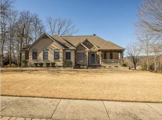 1091 Harbor Point Dr, Soddy Daisy, TN 37379
