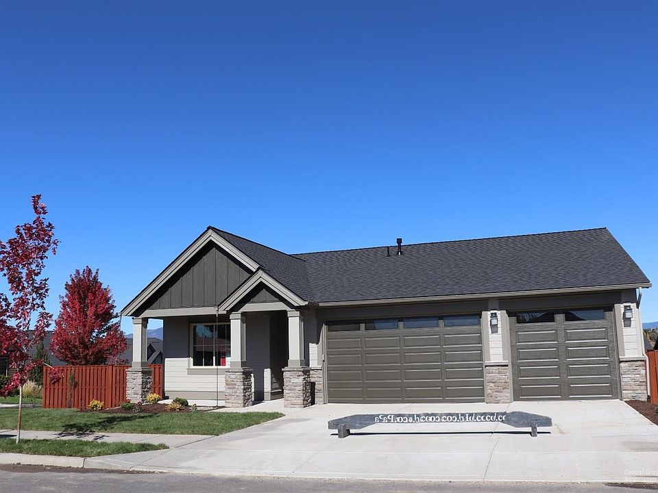 1st image of 1021 NE Sunrise St Lot 91