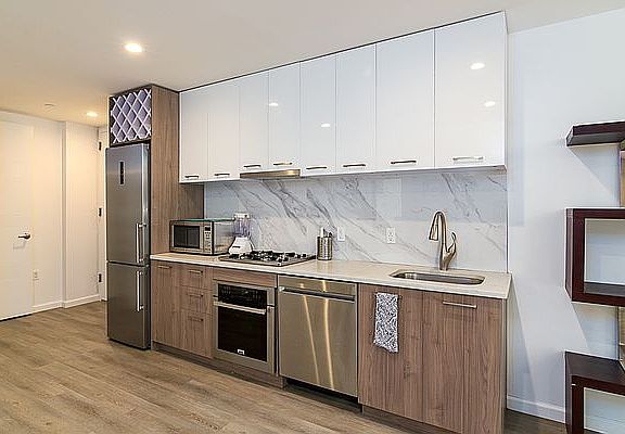 4th image of 111 Mulberry St #2G