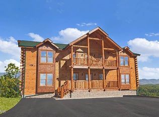 2315 Top Of The World Dr, Sevierville, TN 37876