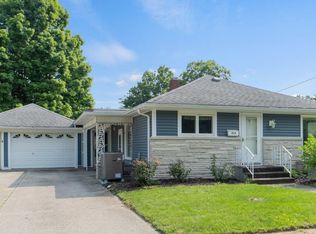 213 W Pleasant St, Angola, IN