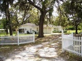 9406 Bridlewood Dr, New Port Richey, FL 34654