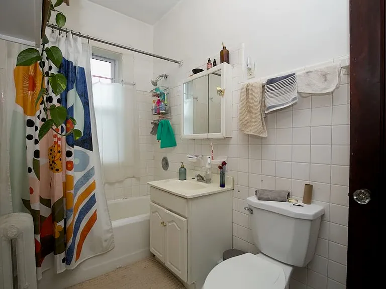 312 Lee St #2 — Photo 19