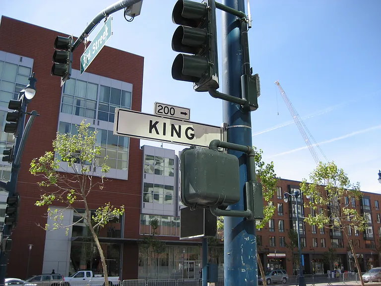 250 King St #714 — Photo 7