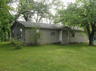 1778 N Center St, Elkins, AR 72727