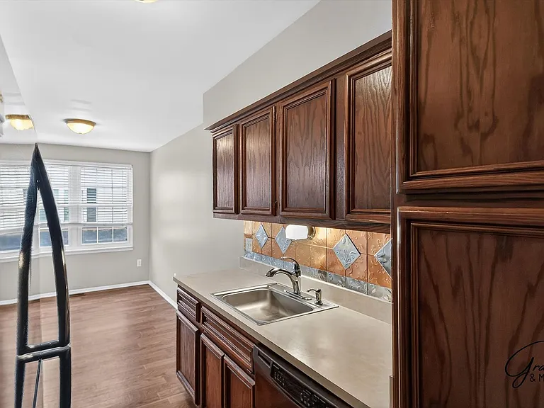 15834 N Franklin Dr — Photo 14