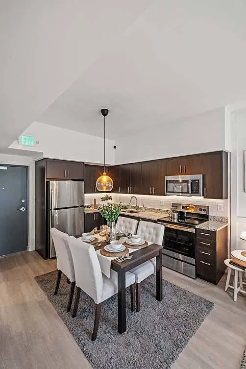 Oak Enclave Apartment Homes — Photo 2