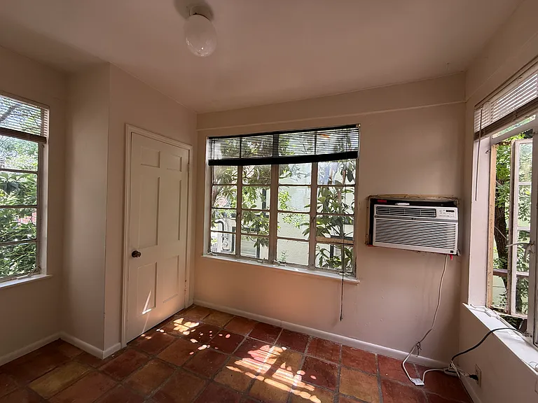 230 E Mulberry Ave #2 — Photo 13