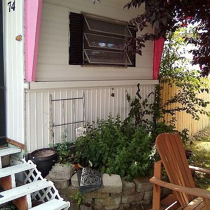 4th image of 9518 E 4th Ave Trailer 74