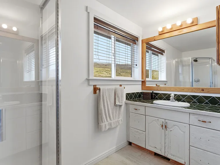 300 Moulton Ln #1 — Photo 24