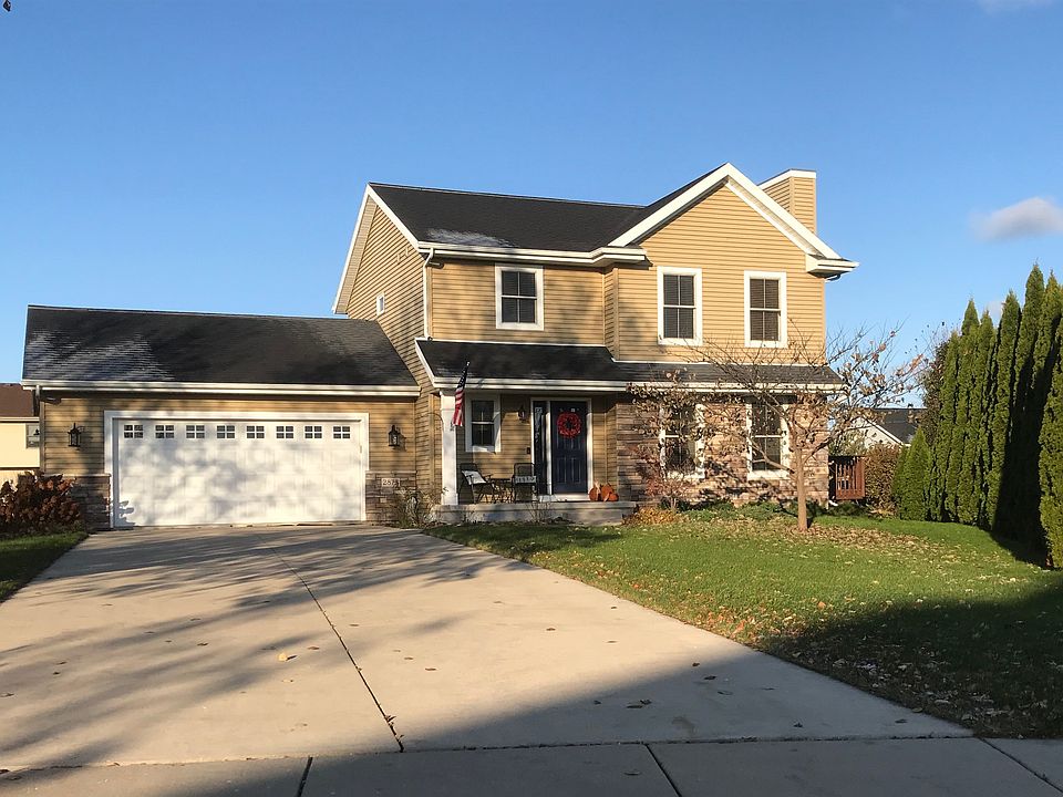 1st image of 2873 Larkspur Ln