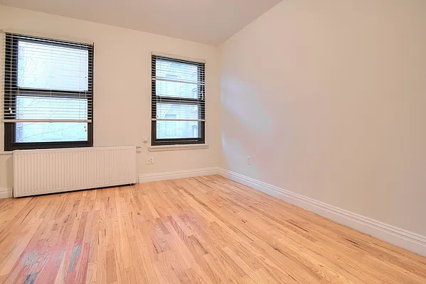 Rented by Oxford Property Group | media 18