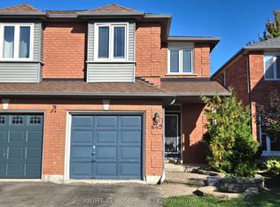 649 Walpole Cres, Newmarket, ON L3X 2B6