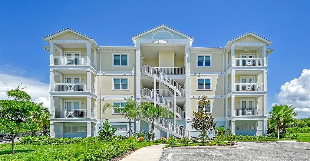 2 bed, 2.0 bath, 1657 sqft, $6,000 — Photo 1