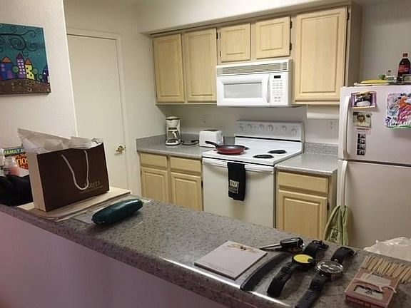2nd image of 555 E Silverado Ranch Blvd Unit 1083