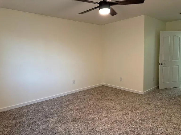 1570 S Owl Dr — Photo 19