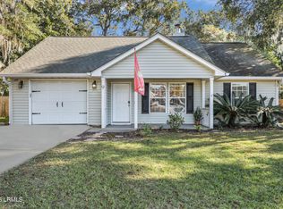 9 Spanish Moss Dr, Beaufort, SC 29907