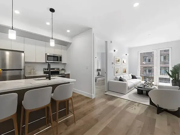 89-25 162nd St, Jamaica, NY