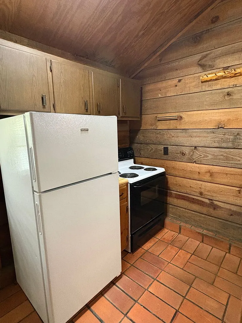 Downtown Cottage — Photo 2
