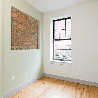 Rented by Nooklyn NYC LLC | media 50
