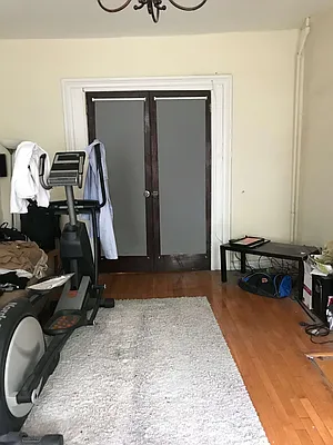 Rented by null | media 10