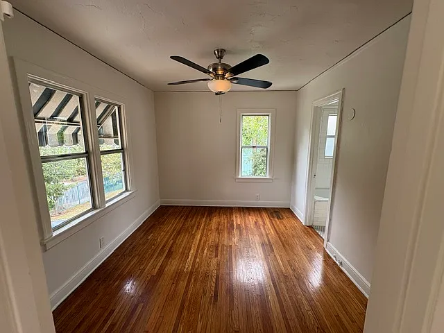 1404 Edgecliffe Dr #1404 — Photo 8