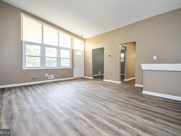 5th image of 4610 Old Court Rd