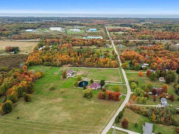 2nd image of 8180 Platz Rd