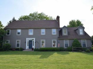 20925 Hunters Run, Brookfield, WI 53045