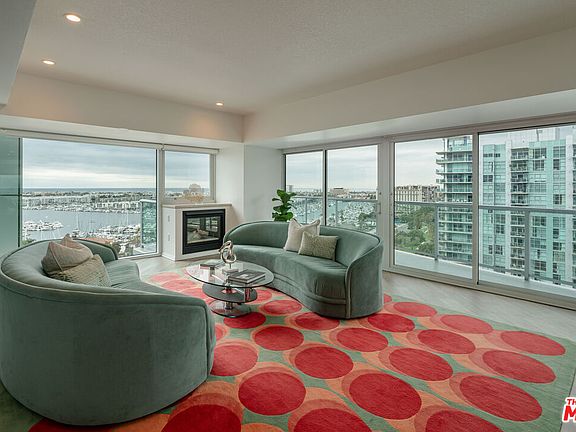 2nd image of 13600 Marina Pointe Dr Unit 1611