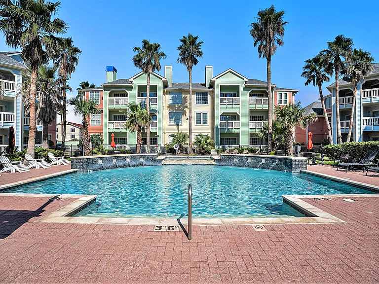 7000 Seawall Blvd #1011 — Photo 27