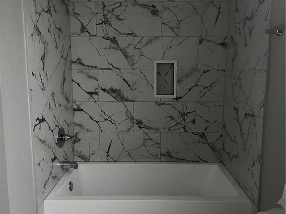 5th image of 1863 N Rocheblave St