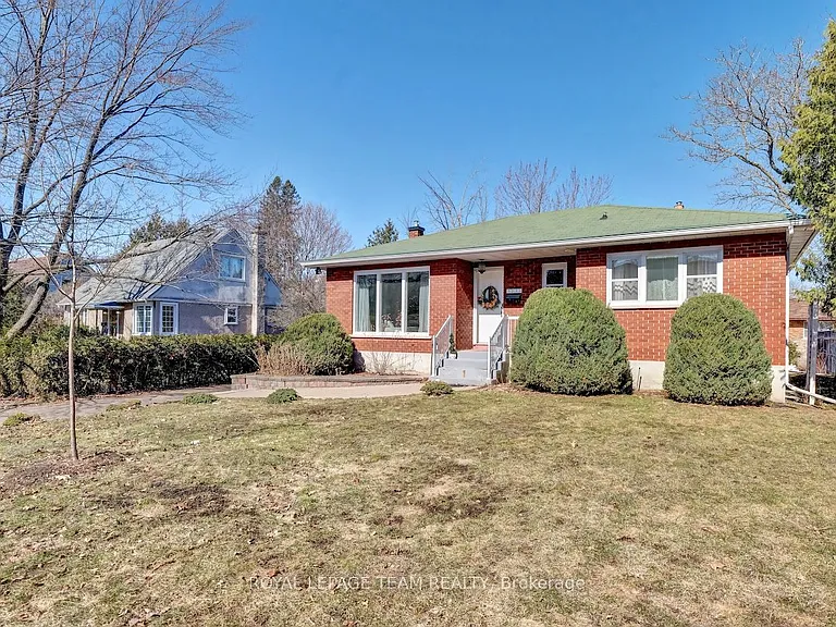 1233 Cheverton Ave — Photo 3