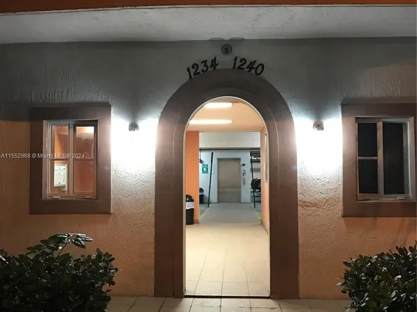 1234 NW 4th St APT 309, Miami, FL 33125