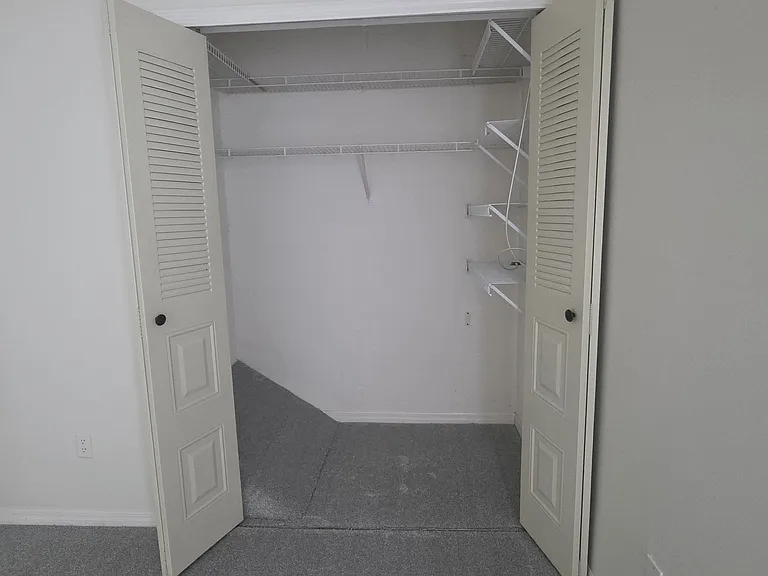 6299 River Run Pl — Photo 14