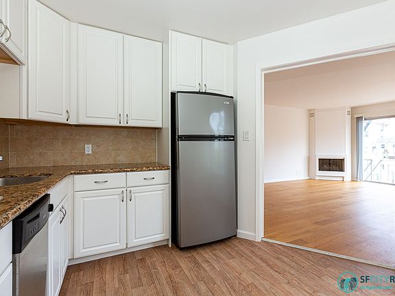 3rd image of 1332 10th Ave #203