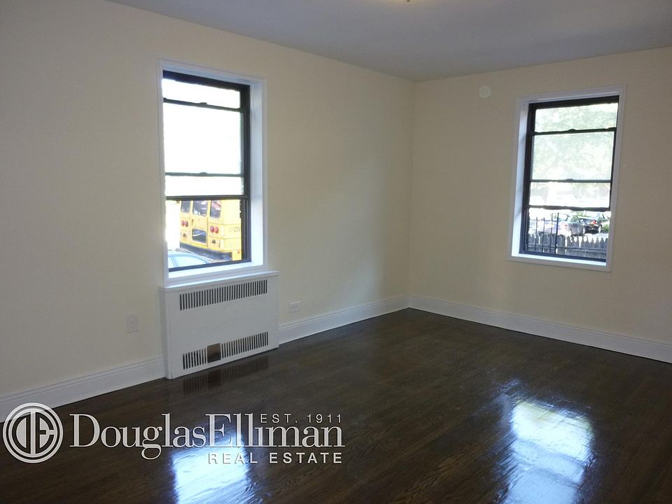 2nd image of 2835 Bedford Ave APT 1F