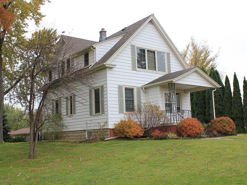 1st image of 132 Fonddulac Ave