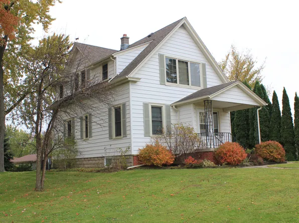 132 Fonddulac Ave, Sheboygan Falls, WI 53085