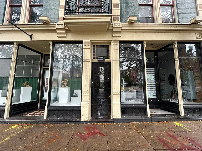 1435 Main St — Photo 2