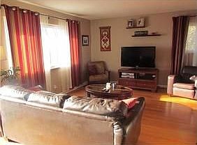 3rd image of 1131 Wilkie Dr