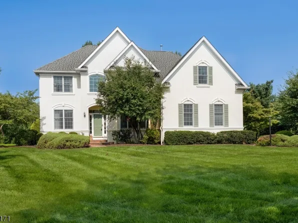 5 Alvamar Ct, Montgomery Twp., NJ 08558